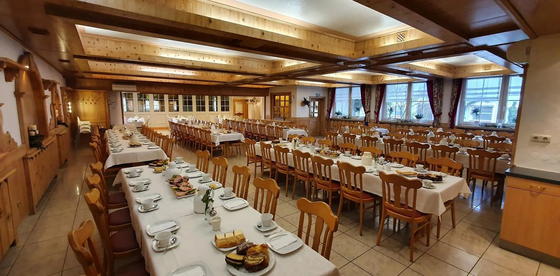 Landgasthof Krug Guest House Dechendorf 2*,  Germany