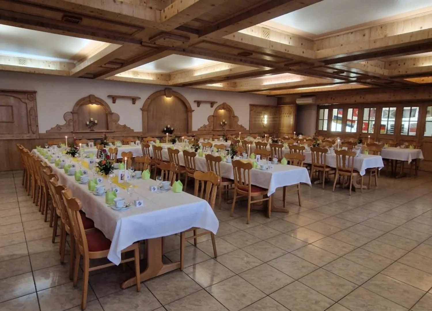 Landgasthof Krug Guest House Dechendorf